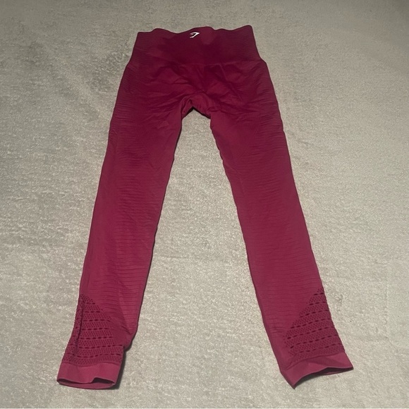GYMSHARK energy seamless leggings size medium burgundy VGUC - Picture 4 of 8